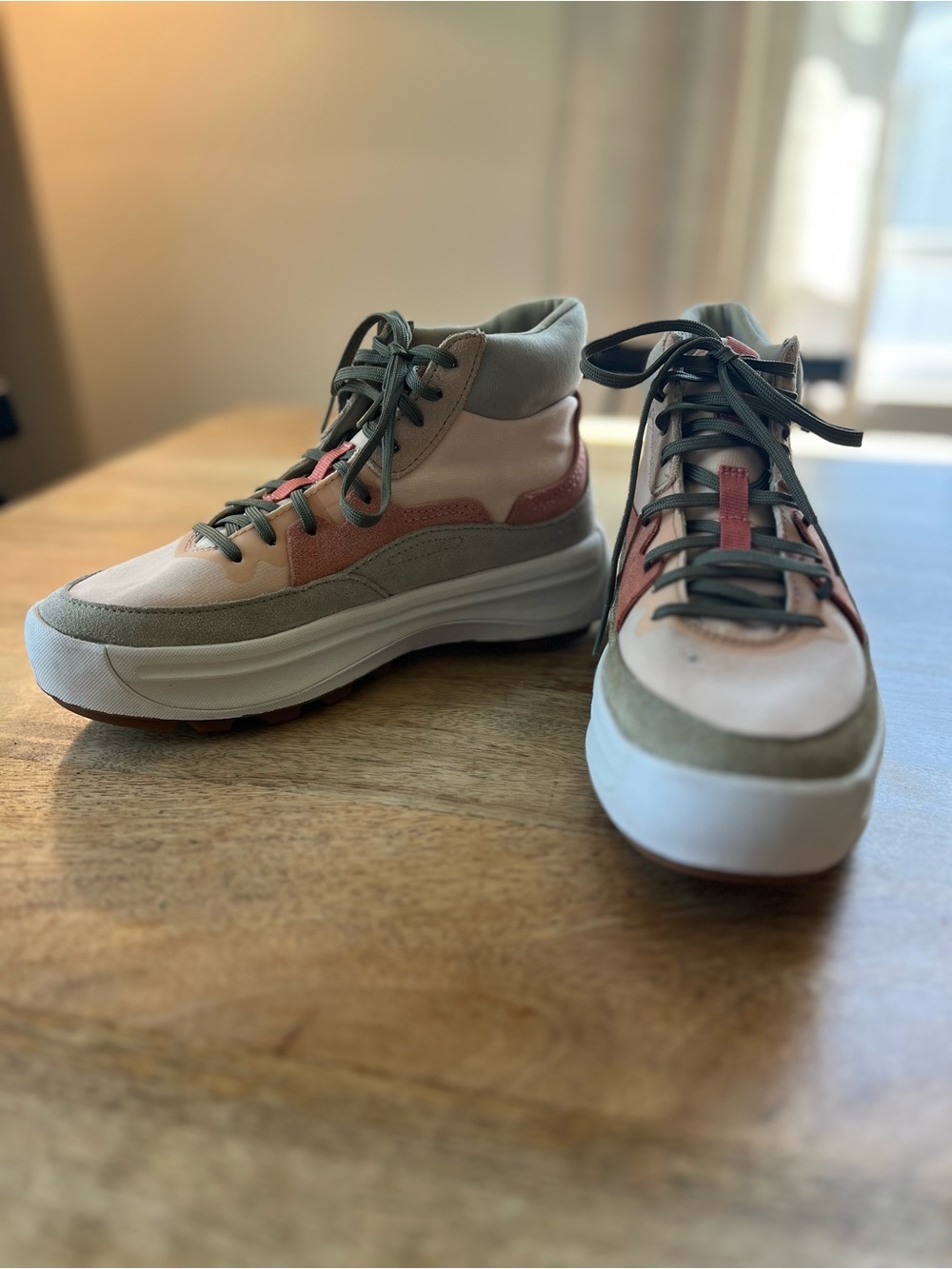 Womens Pink and Olive High-Top Comfort Sneakers GREAT CONDITION size 7